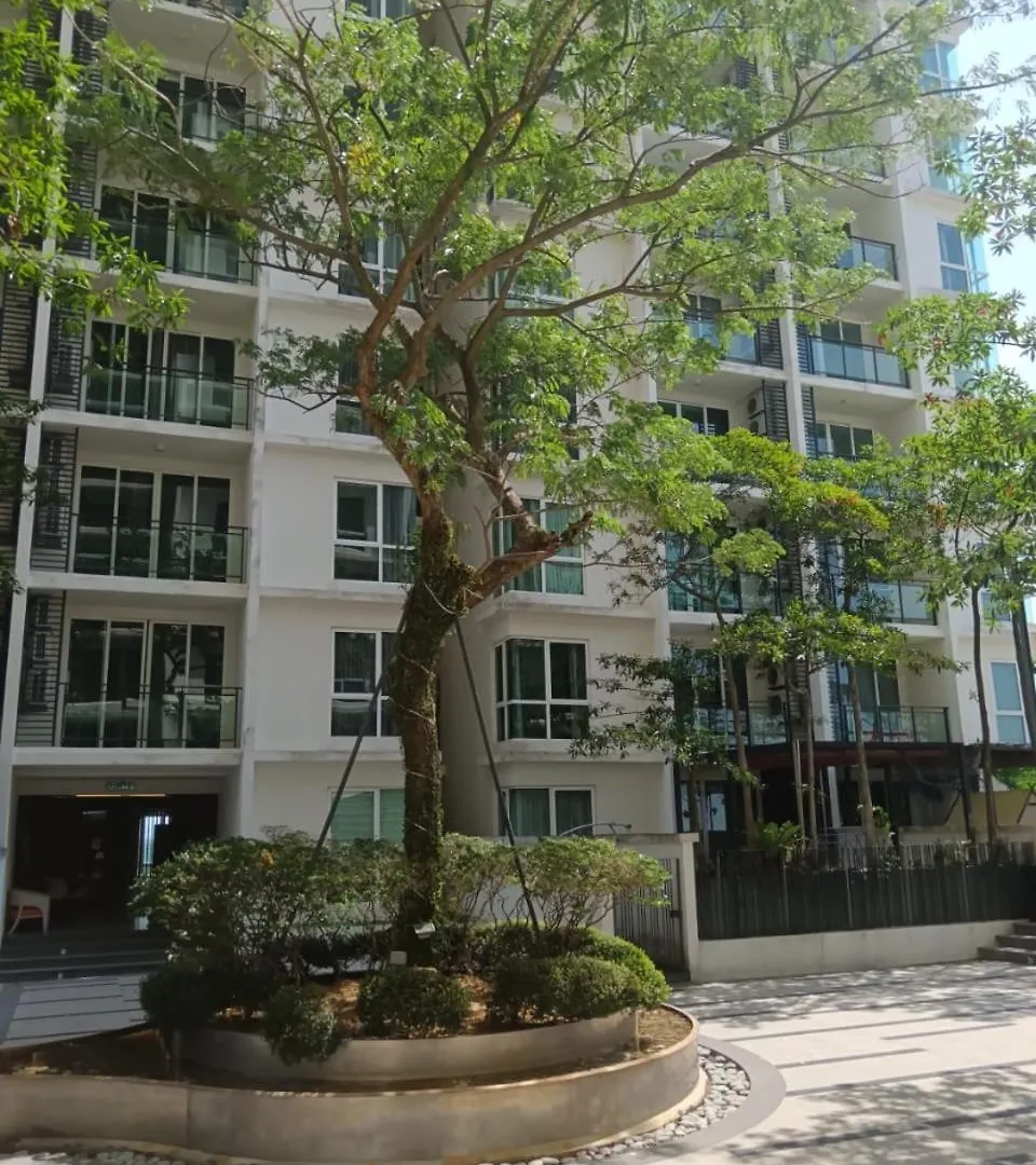Cozy 3-Bedroom Apartment With Swimming Pool Malacca